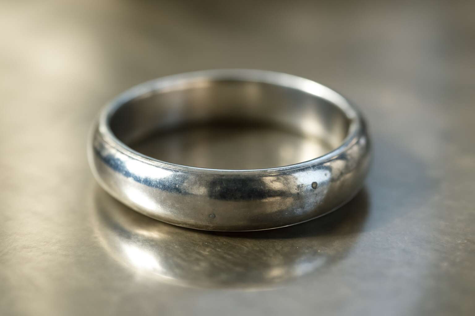 Silver Will Will Silver Rings Tarnish? Discover Secrets to Keep Your Silver ...